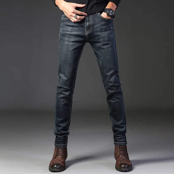 SLIM FIT JEANS