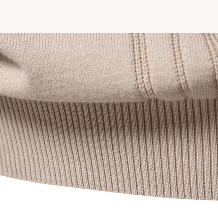Burkhard Stylish Men's Pullover with Classic Checkered Design