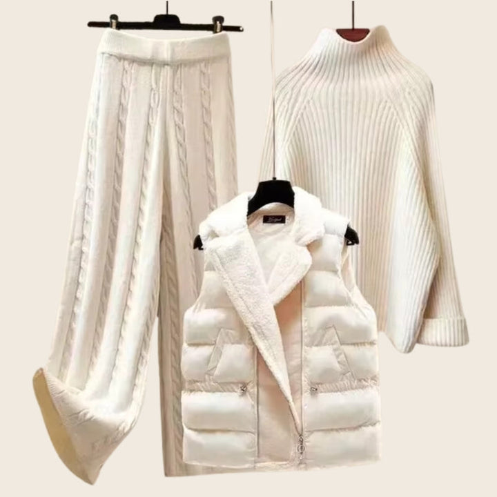 BIANCA™ KNITTED SET