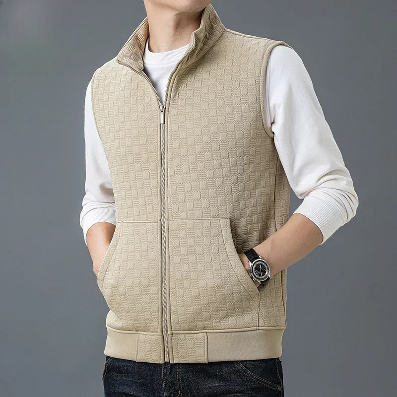 ATHLETIC TEXTURED ZIP VEST