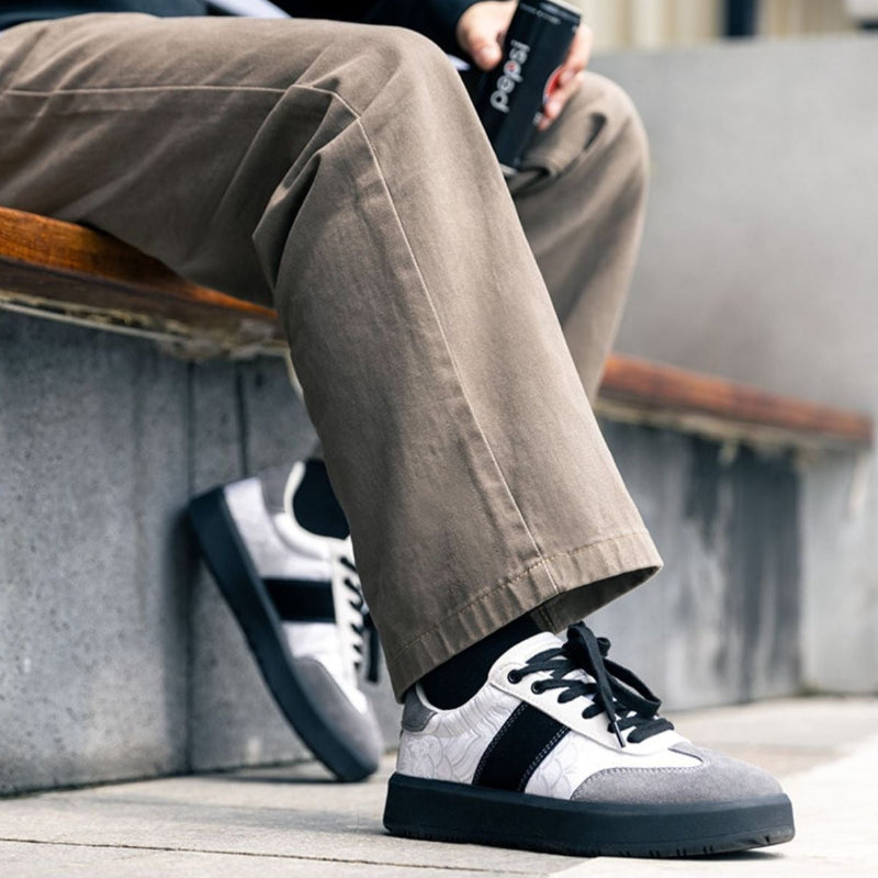 LOUIS™ LOW TOP SNEAKERS